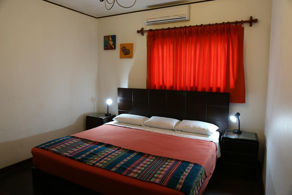 Hotel Miraflores Lodge Lima Habitación foto